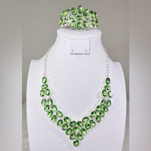 Peridot 925 Large Necklace & Bracelet Set